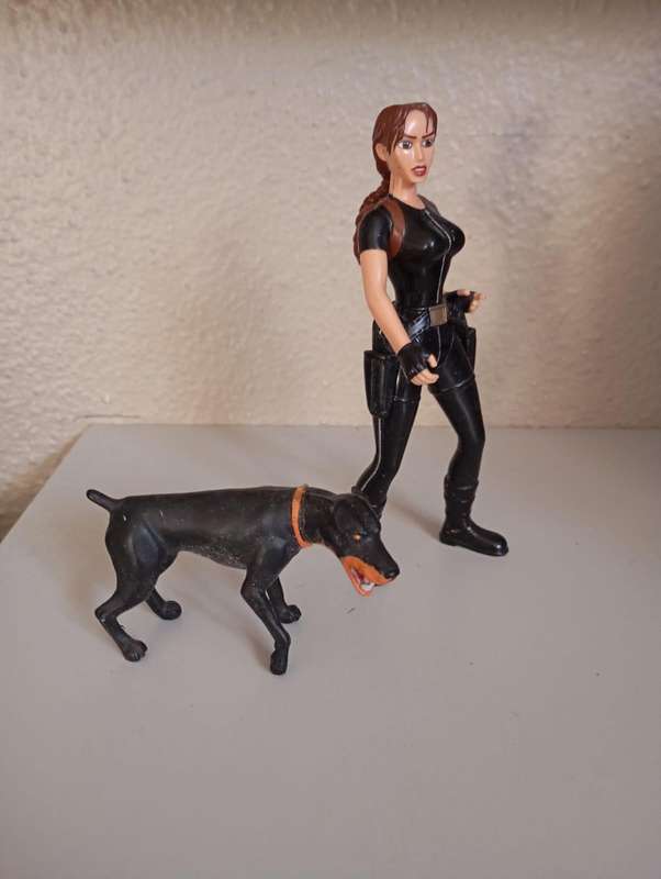 Tomb Raider figure plus dog for sale