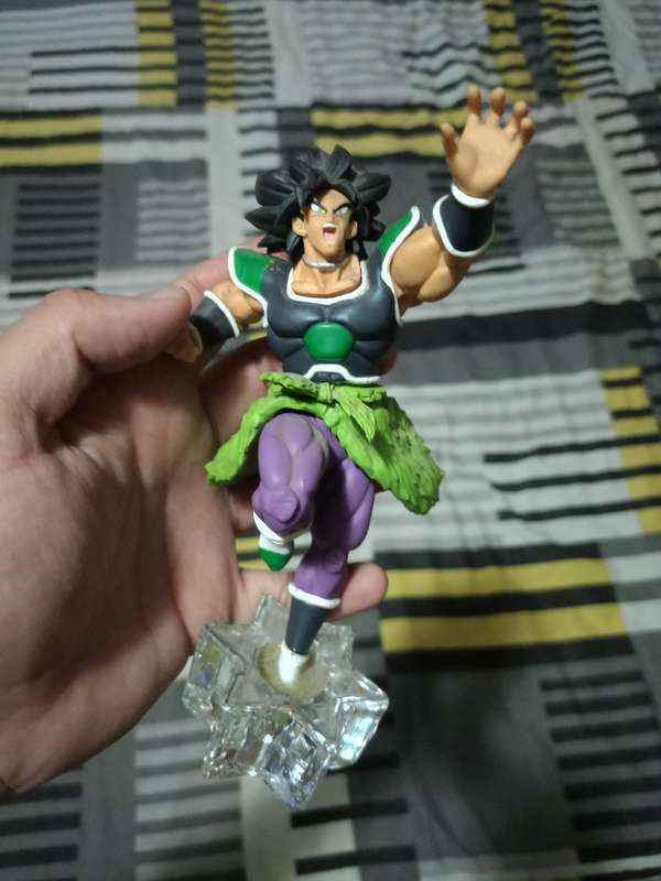 Original Dragonball super brolly figure read ad