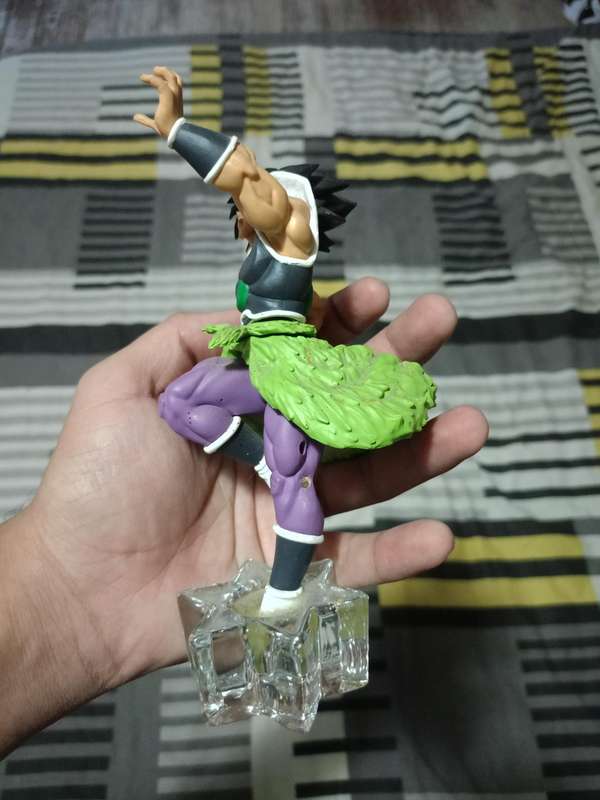 Original Dragonball super brolly figure read ad