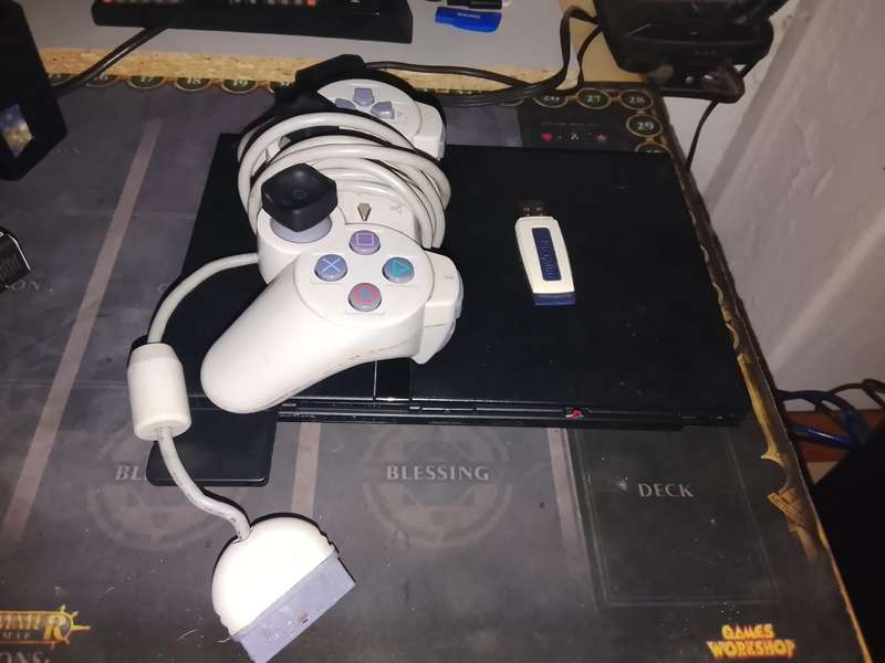 Ps2 Playstation slim in great working condition