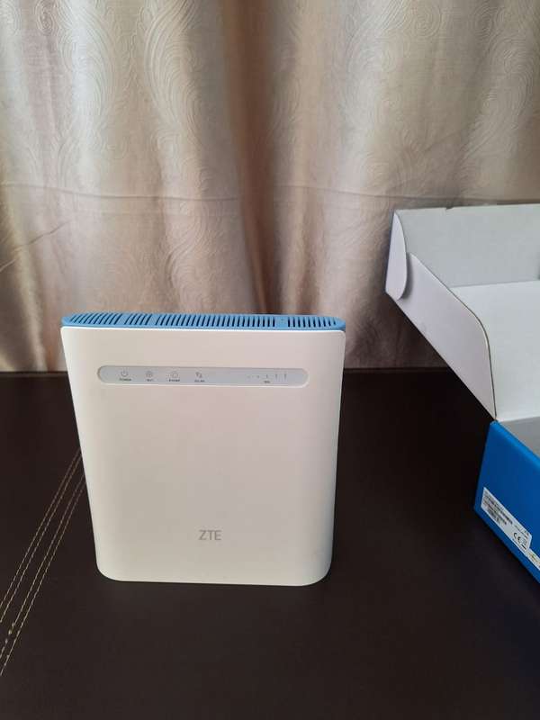 ZTE MF286C Router