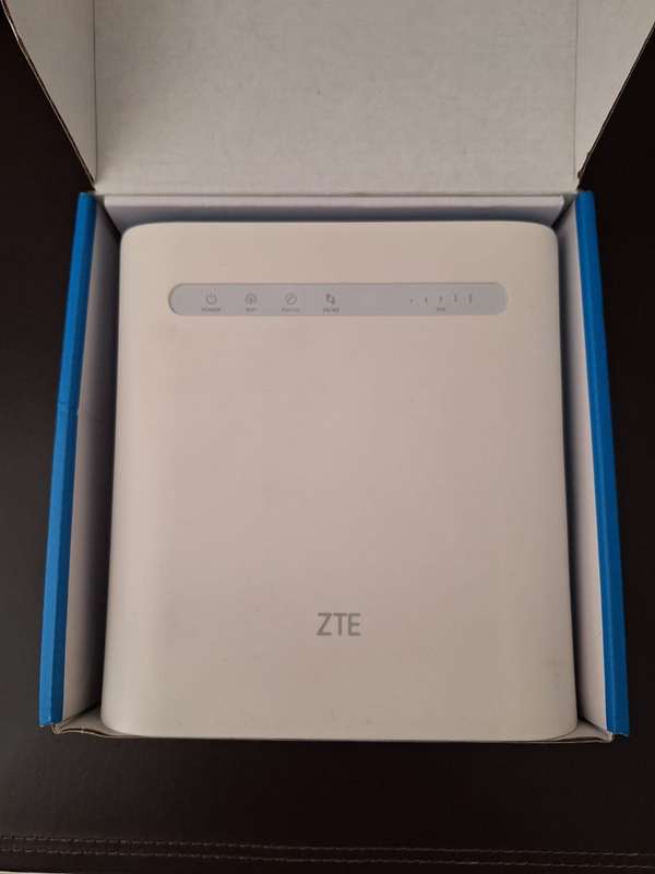ZTE MF286C Router