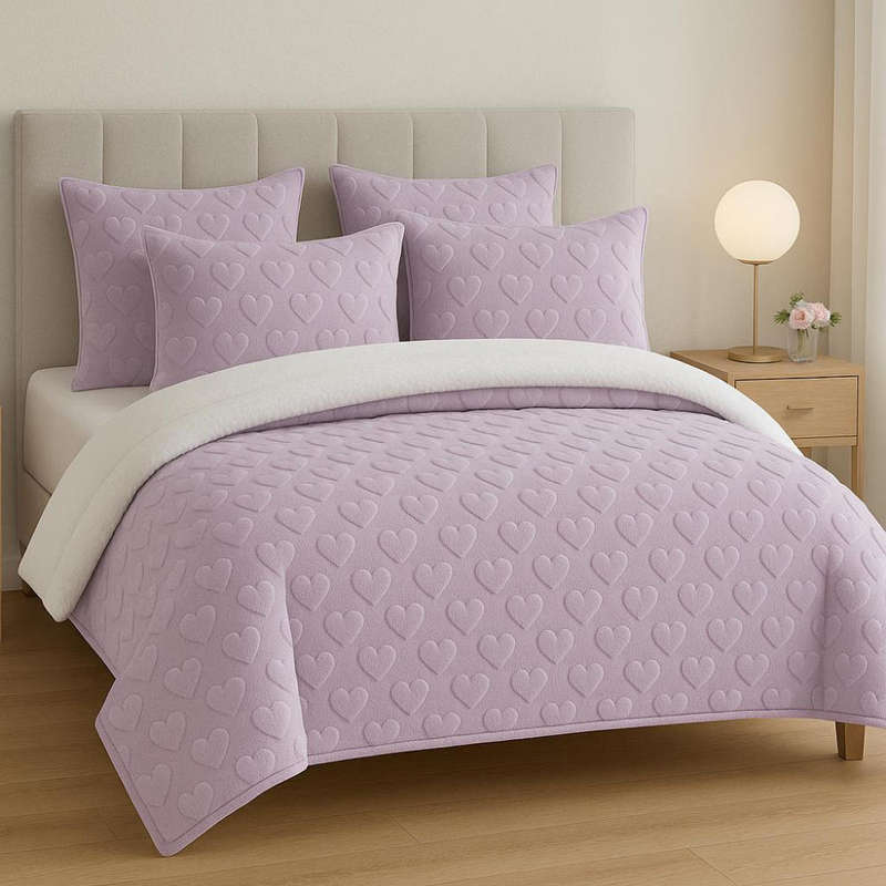Heart Winter Fleece Comforter