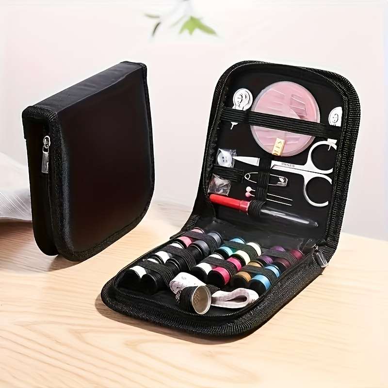 1pc Black Mini Travel Sewing Kit With Needles