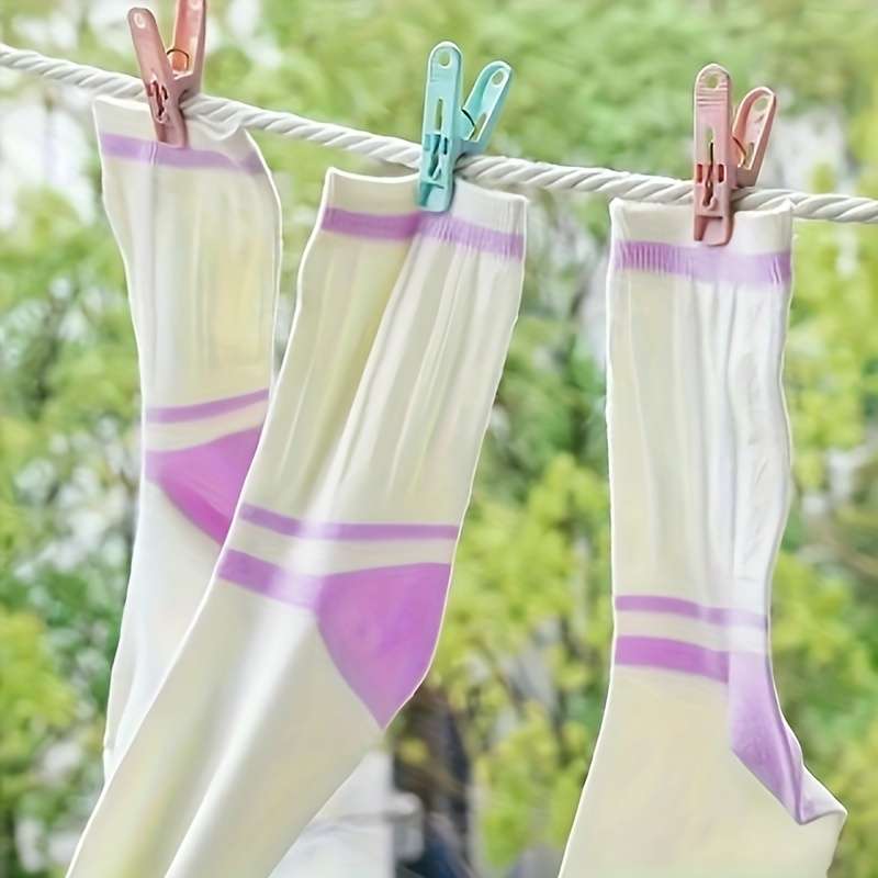 30-Pack Plastic Clothes Pins With Storage Basket