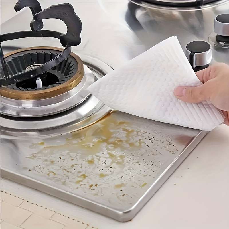 200 Sheets In a Roll Of Pure White Kitchen Paper Towels