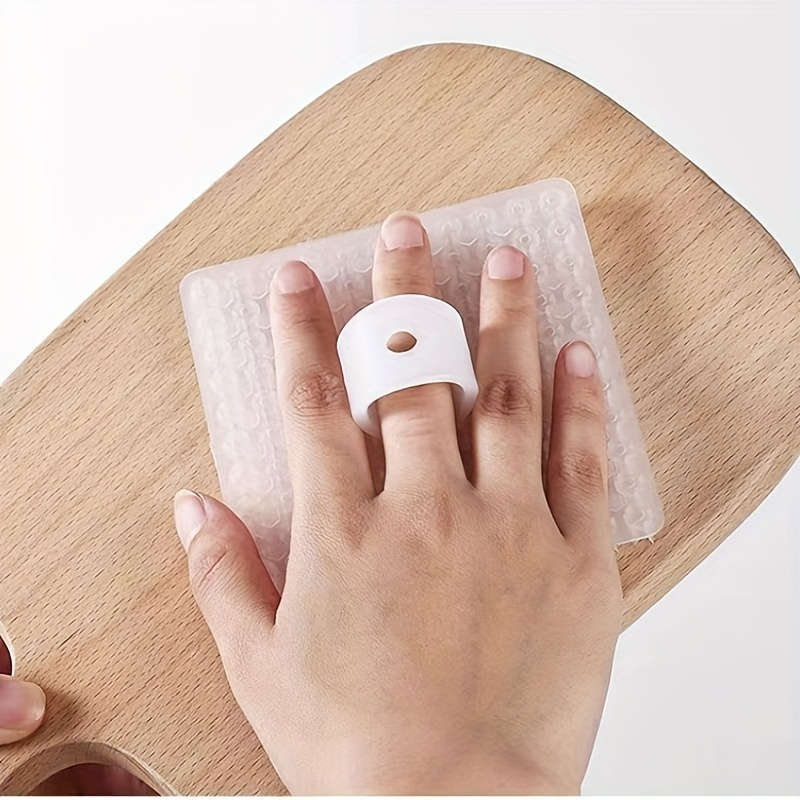 1pc Flexiclean Multifunctional Bendable Fruit & Vegetable Scrubbing Brush