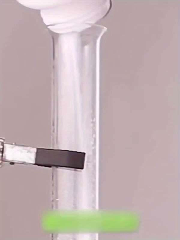 Pipe Decontamination Cleaner