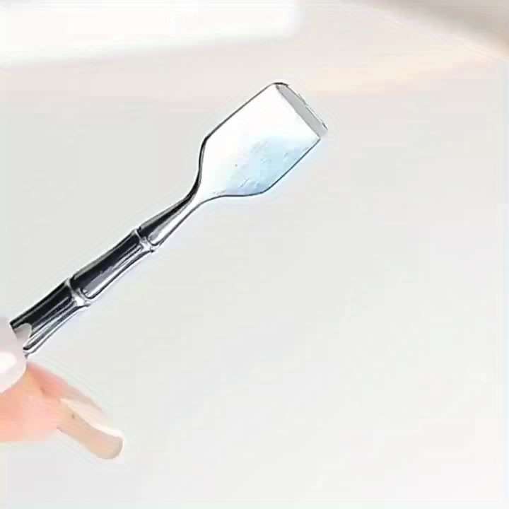 A Stainless Steel Blackhead Cleaning Tool
