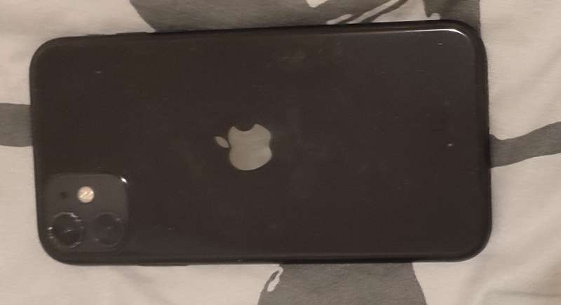 Iphone 11 - Black 64GB