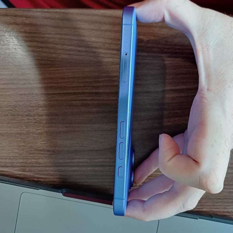 Apple iPhone 16 128GB