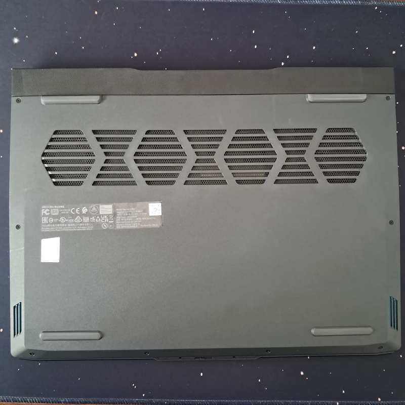 Lenovo | Ryzen 5 6600H | RTX 3050 4GB | 32GB DDR5 | 512GB NVME