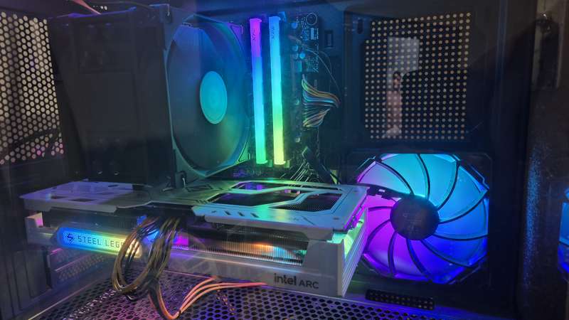 Ryzen 7 7700 | 12GB Intel Arc B580 GPU | 32GB DDR5 6000MHz | 2TB NVMe | High-Performance Gaming PC