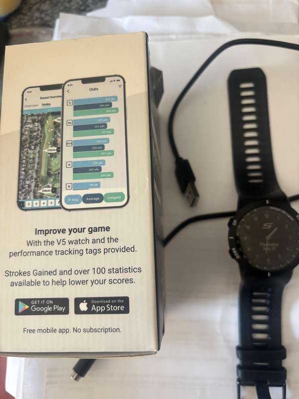 Shotscope V5 GPS Golf  watch with 16 club sensors