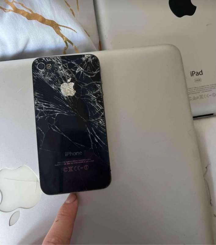 iPhone 4s