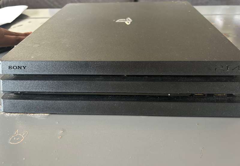 PS4 Pro Console