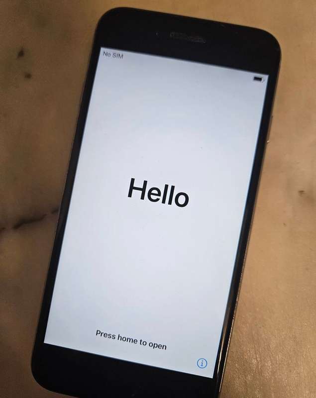 Black iPhone 6s