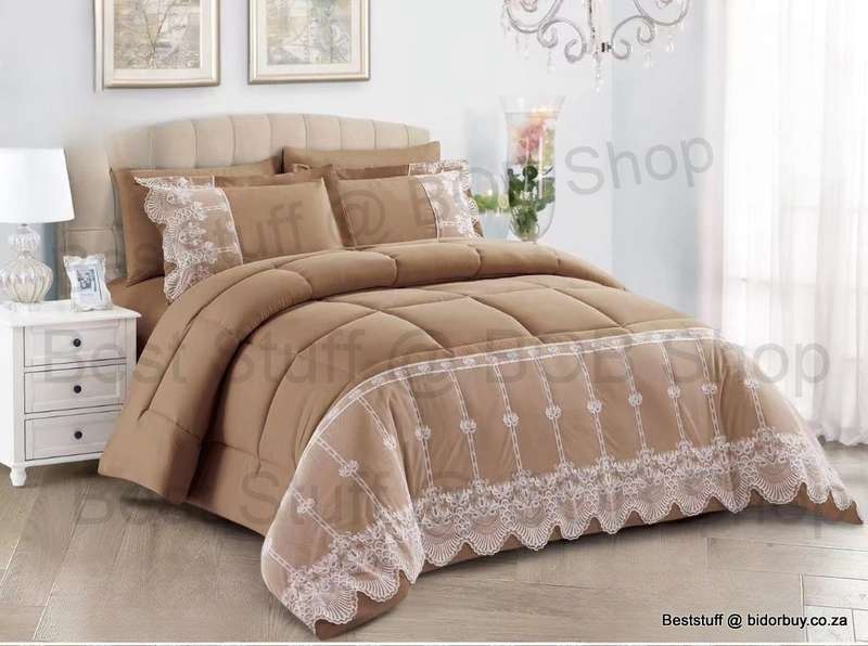 5 Piece Super King Size Hotel Collection Comforter Set - Camel Color