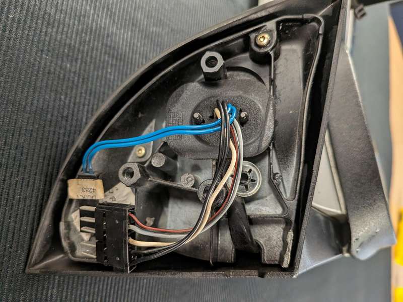 Mercedes A160 W168 2004 driver's side rear view mirror