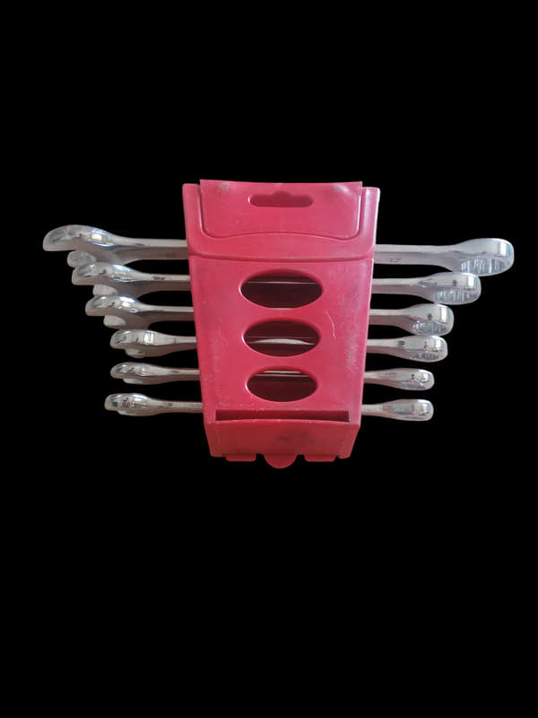 Brand New 6 Piece Spanner Set + Holder
