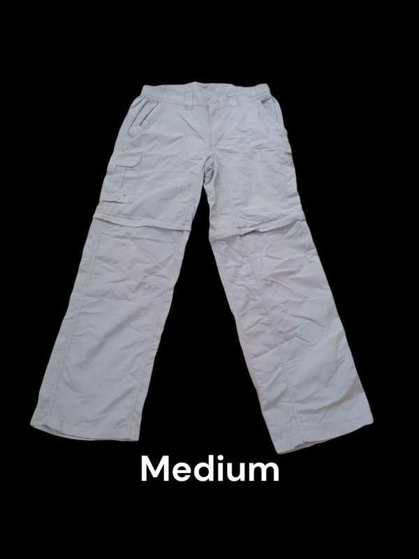Men's Clothing 18 Mixed Pieces