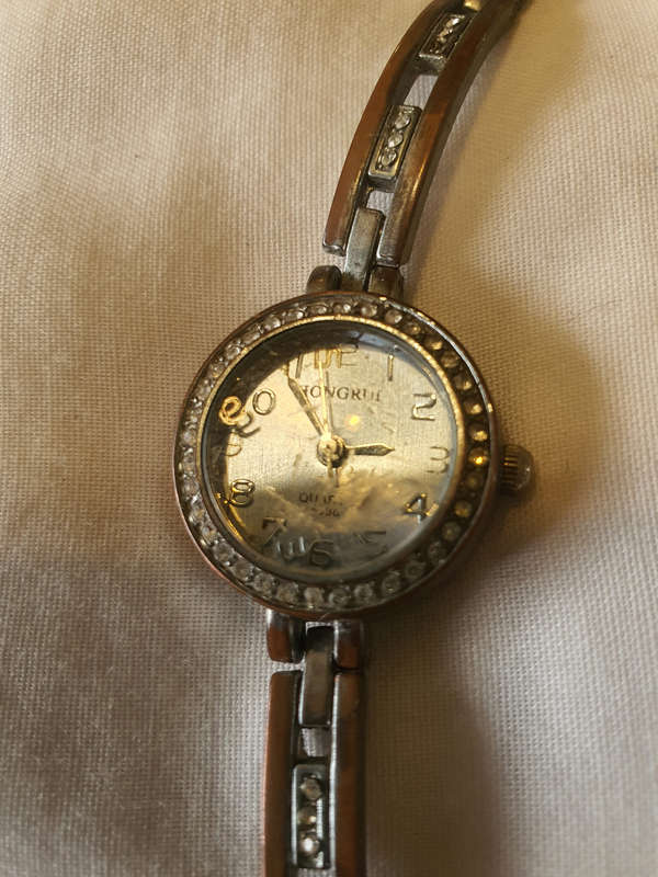Hongrui Quartz