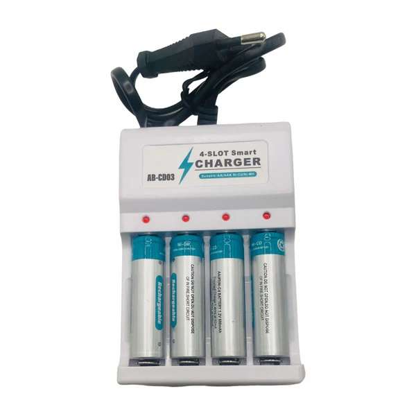 220V 4-Slot Aa And Aaa Battery Charger Kit With 4 Aa Rechargeable Batteries