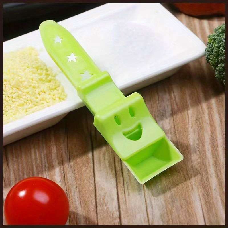 Controlled Quantity Seasoning Spoon