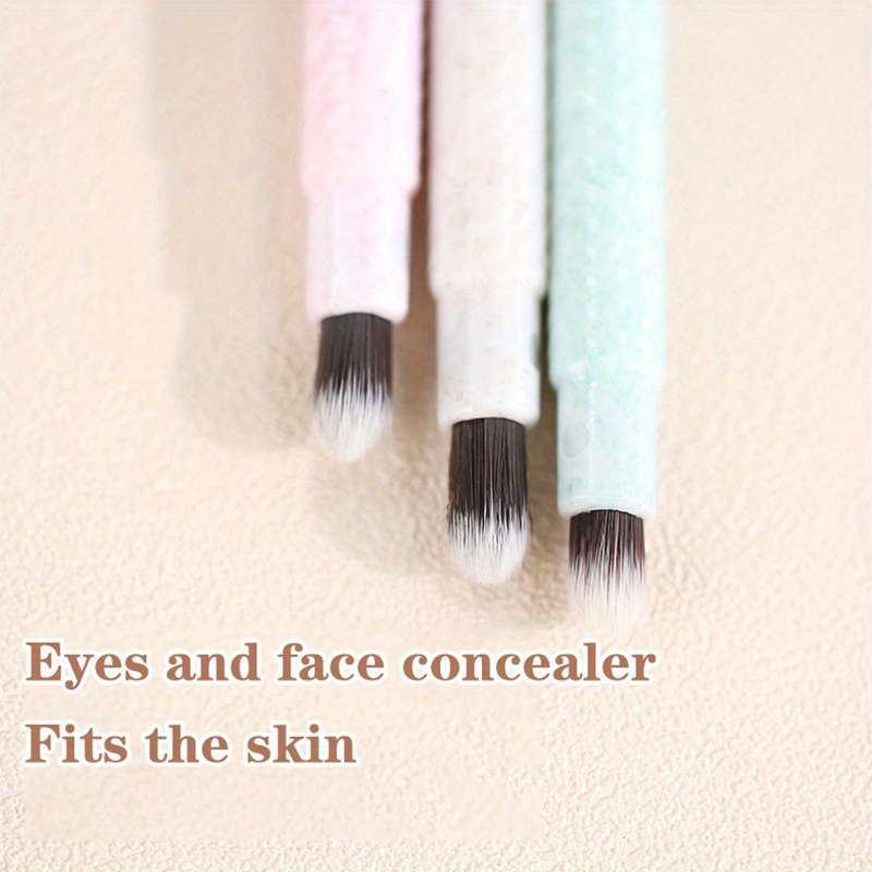 Multifunctional makeup brush set