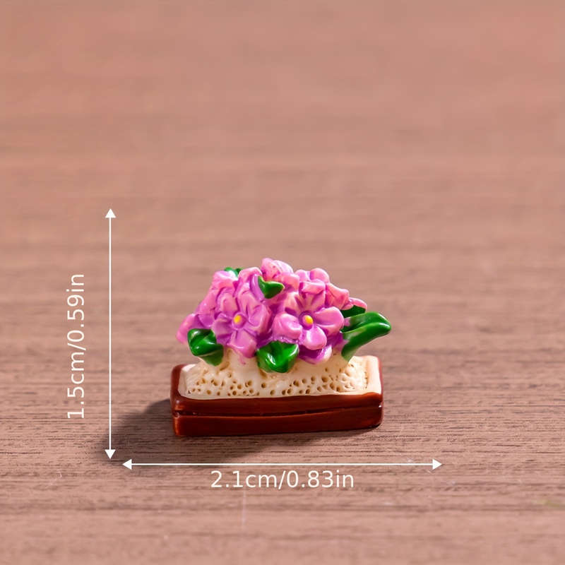 Art Deco Resin Flower Bouquet Vase Figurine