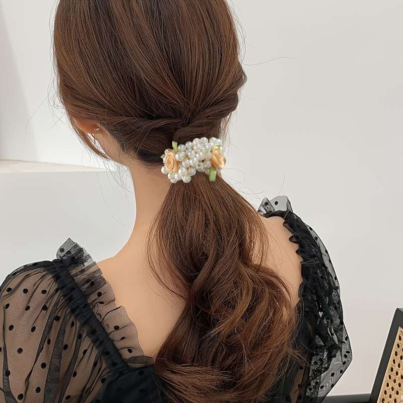 Elegant Rose & Faux Pearl Hair