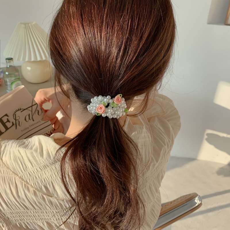 Elegant Rose & Faux Pearl Hair