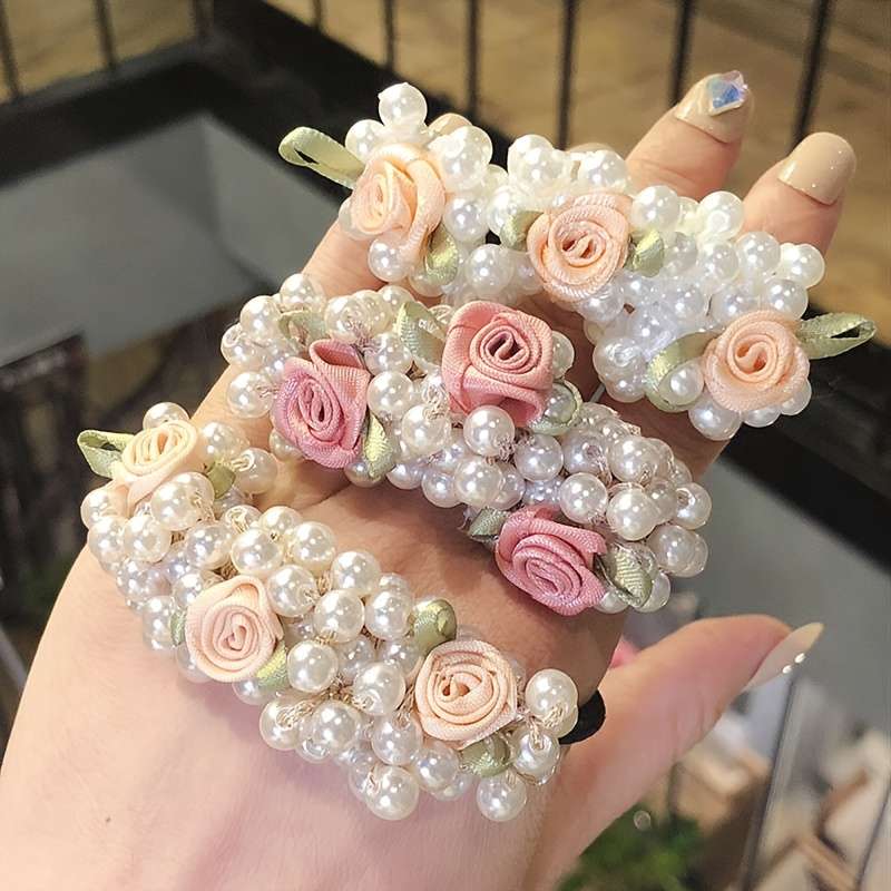 Elegant Rose & Faux Pearl Hair