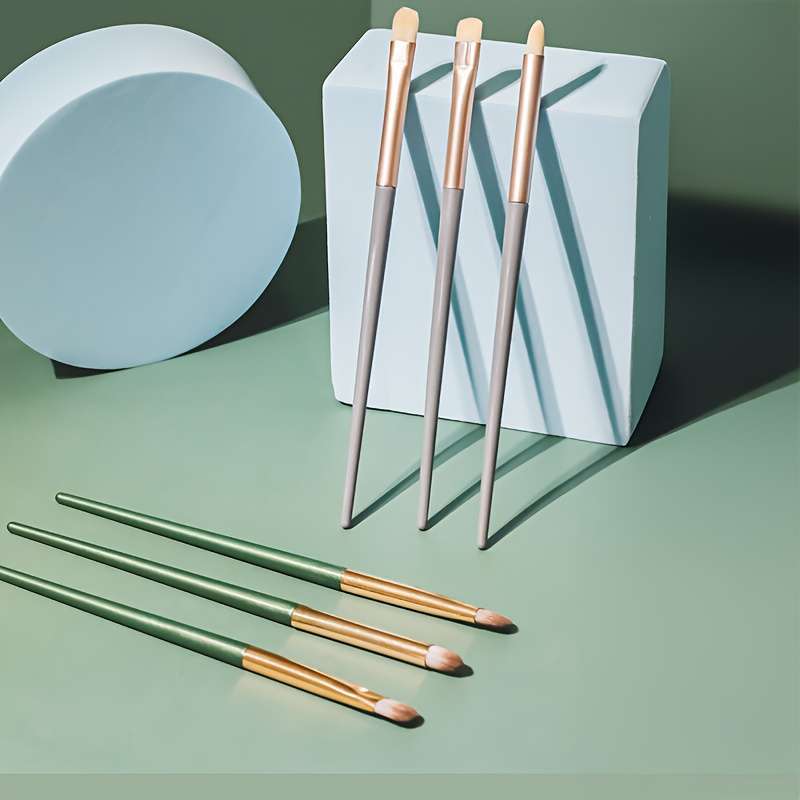 Makeup Brushes