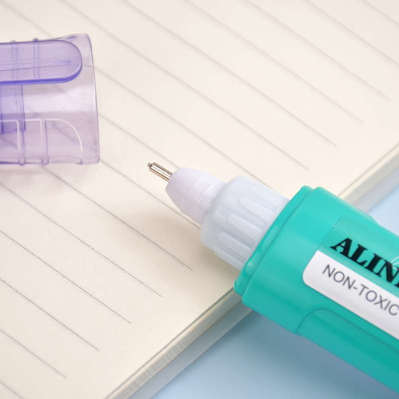 Correction Fluid