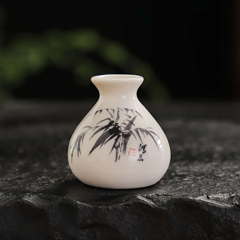 Chic Mini Ceramic Vase for Hydroponics