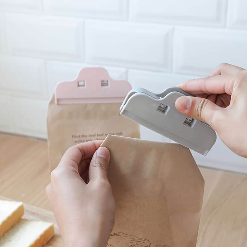 Plastic Food Storage Bag with Sealing Clip