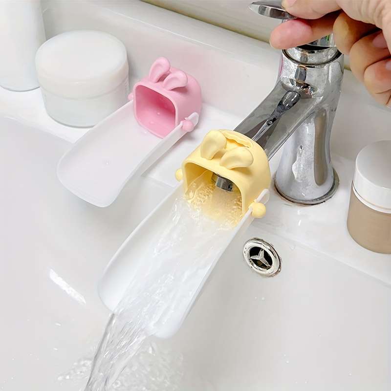 1 Convenient U-Shaped Faucet Extender-