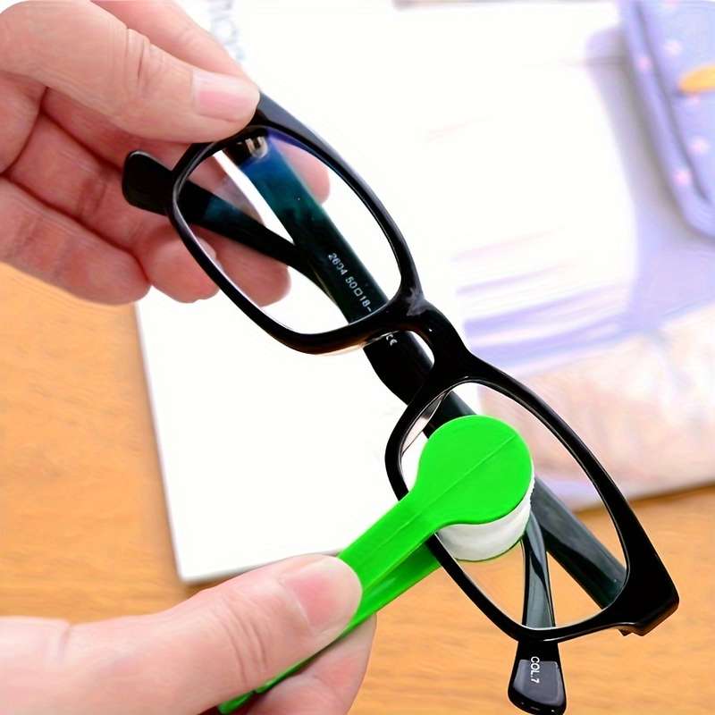 1pc Multi-Color Glasses Cleaning Wipe - Portable