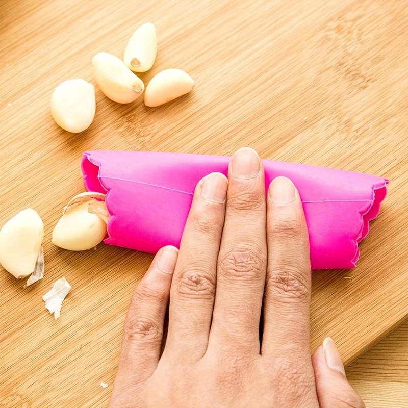 1pc EasyGrip Manual Garlic Roller Peeler