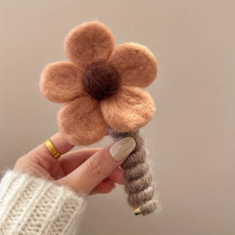 Chic Floral Spiral Hair Tie - Soft Plush
