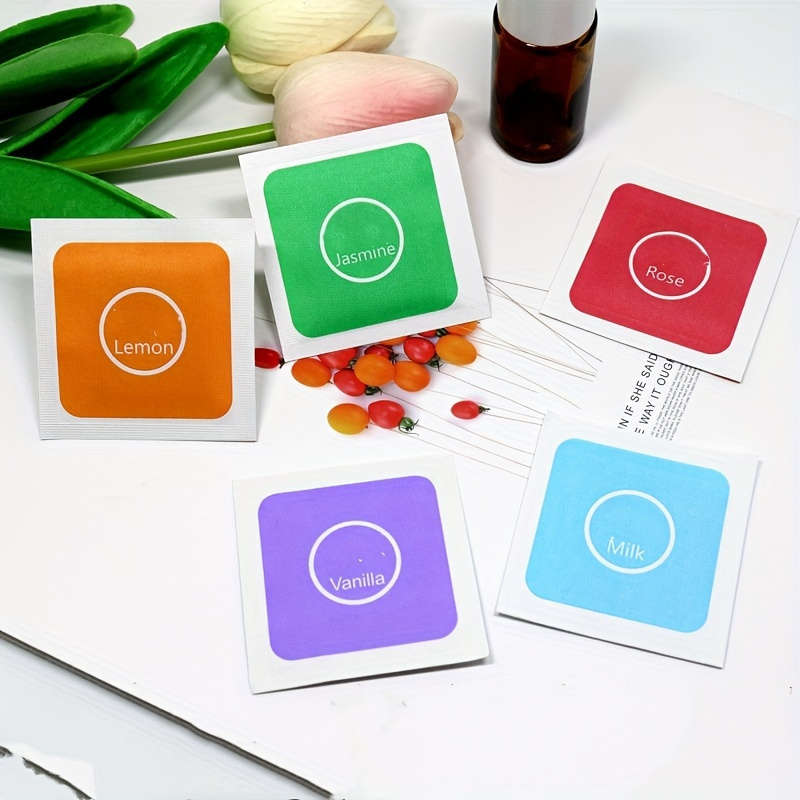 Moisture-Absorbing Scent BagsAnd Car Air Freshener Pouches