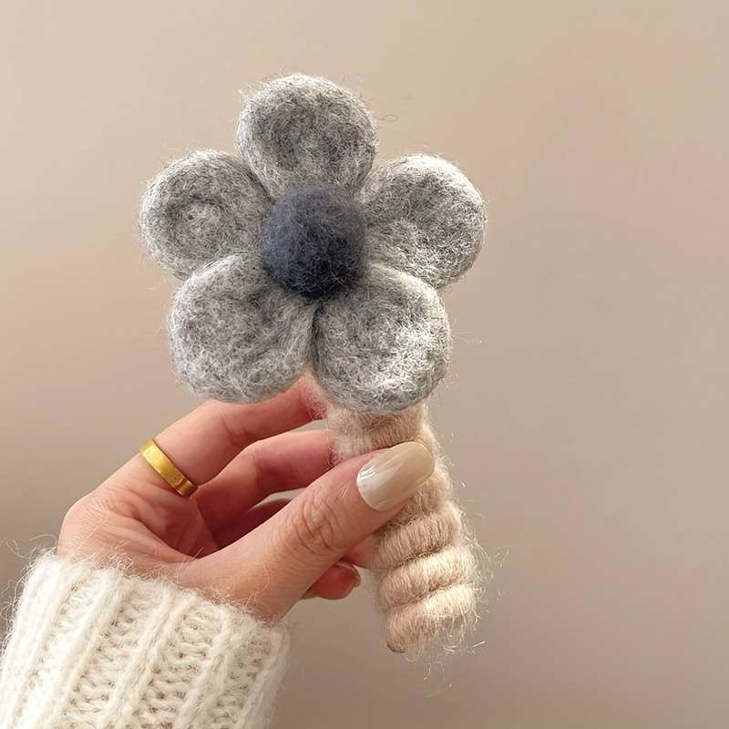 Chic Floral Spiral Hair Tie - Soft Plush
