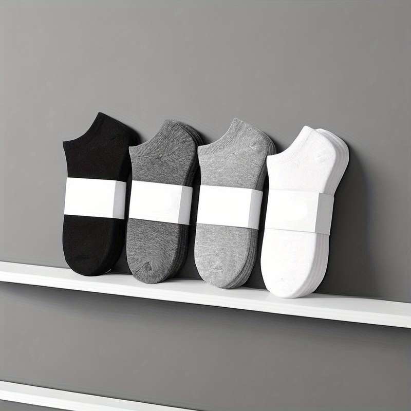 3 Pairs Of Men's Anti-Odor And Sweat-Wicking Low-Top Socks