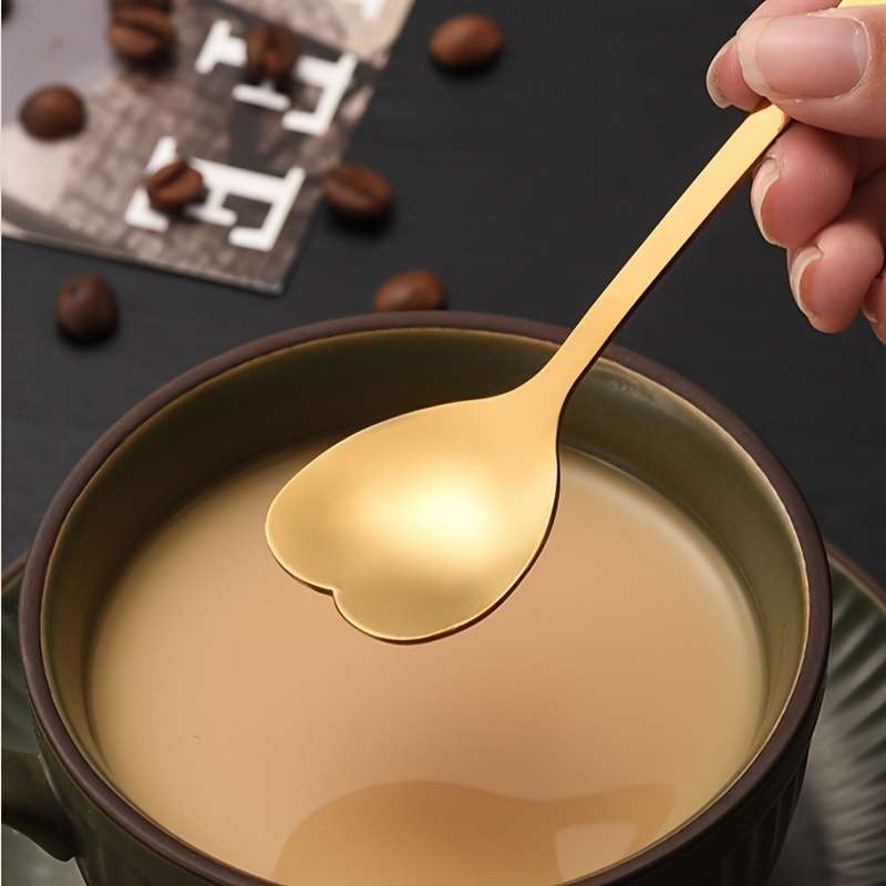 Stainless Steel Heart-shaped Spoon Dessert Hollow Handle Cake Spoon Stirring Spoon