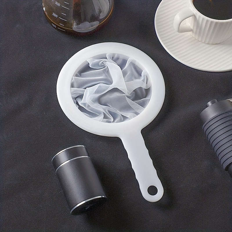 Versatile Mesh Strainer with Handle
