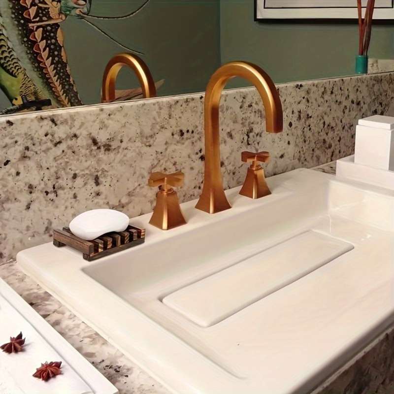 Elegant Wooden Soap Dish