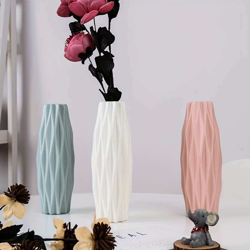 Modern Nordic-Inspired Vase