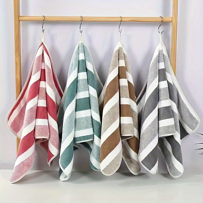 8-Pack Luxury Striped Towel Set