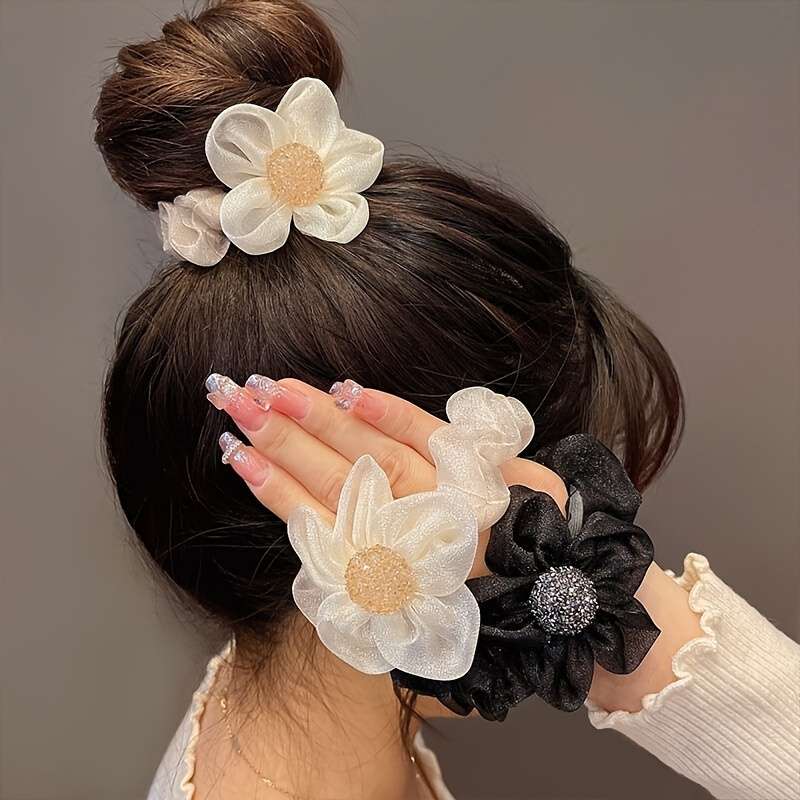 Elegant Women's Floral Hair Scrunchie
